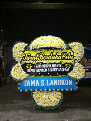 Papan Bunga Duka di Pakenjeng